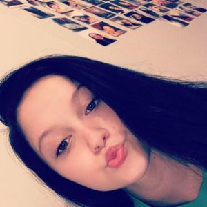 Meet your Posher, Kerra